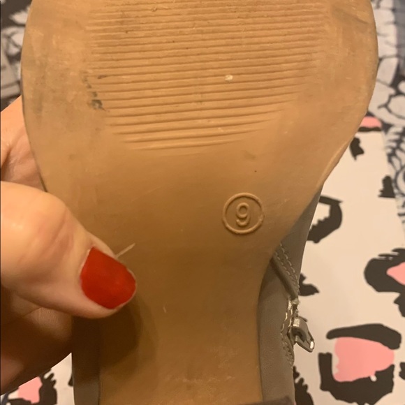 Booties - Picture 5 of 5